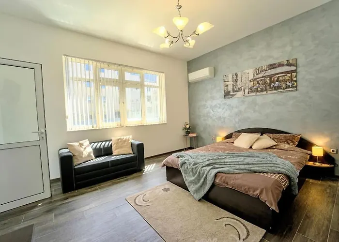 Cozy 2-Bedroom Flat In The Very Center Of Sofia